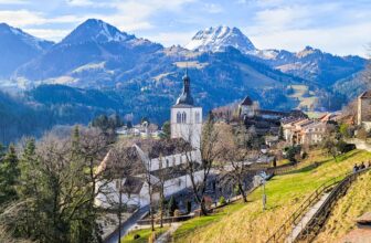 The Little Issues E-newsletter #402 – Life, laughter, and many nice meals!