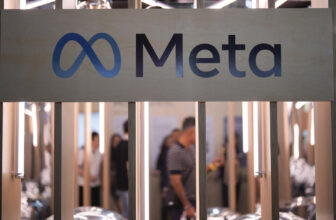 Meta is testing cross-posts from Fb to Threads