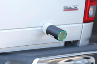 Sticky GPS Trackers Improve Police Ways For Safer Suspect Apprehension