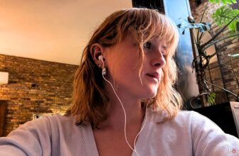 Wired headphones are making a comeback, and I do not know find out how to really feel