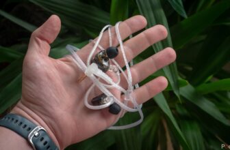 7 the explanation why I selected wired headphones